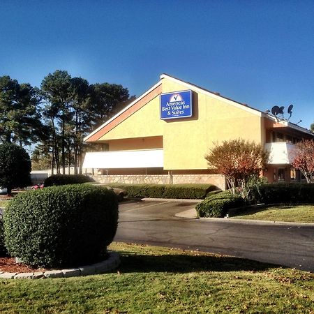 Americas Best Value Inn And Suites Little Rock Esterno foto