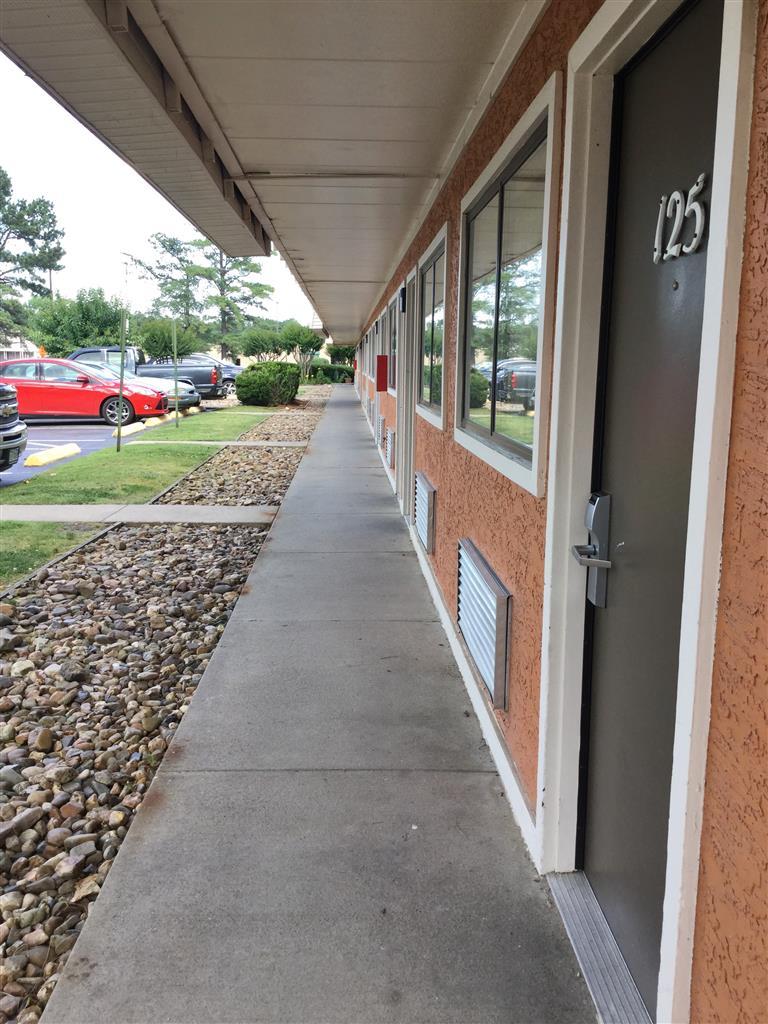 Americas Best Value Inn And Suites Little Rock Esterno foto