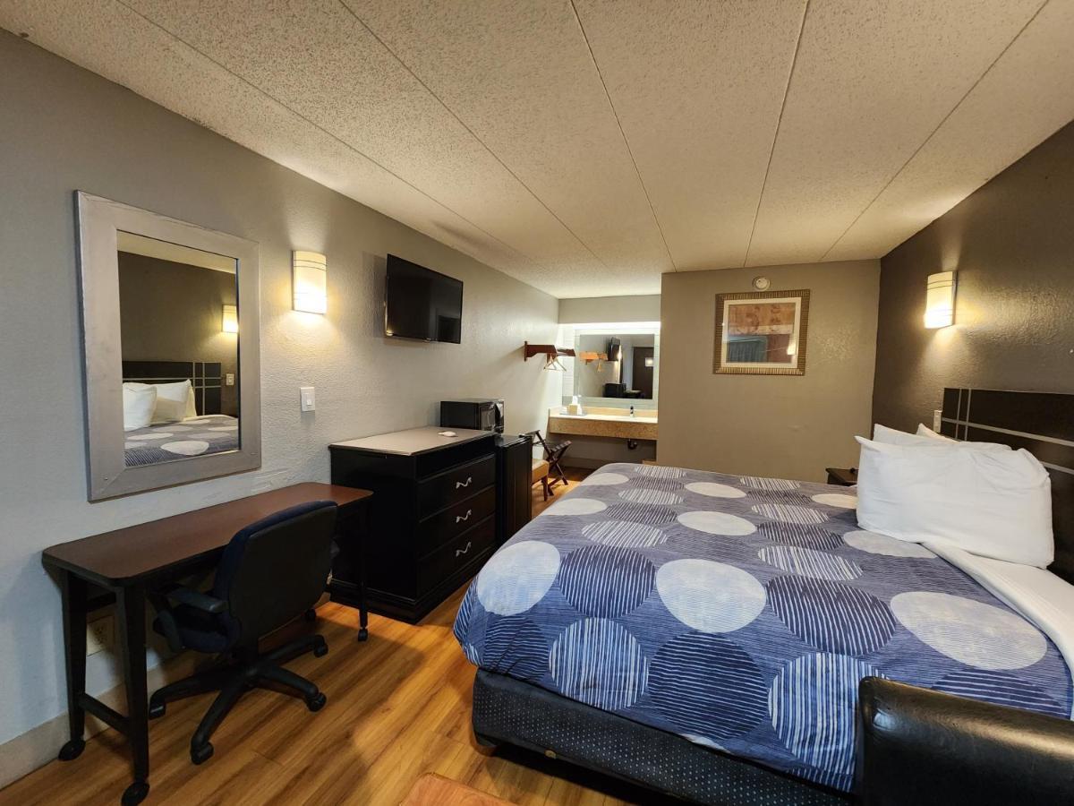 Americas Best Value Inn And Suites Little Rock Esterno foto