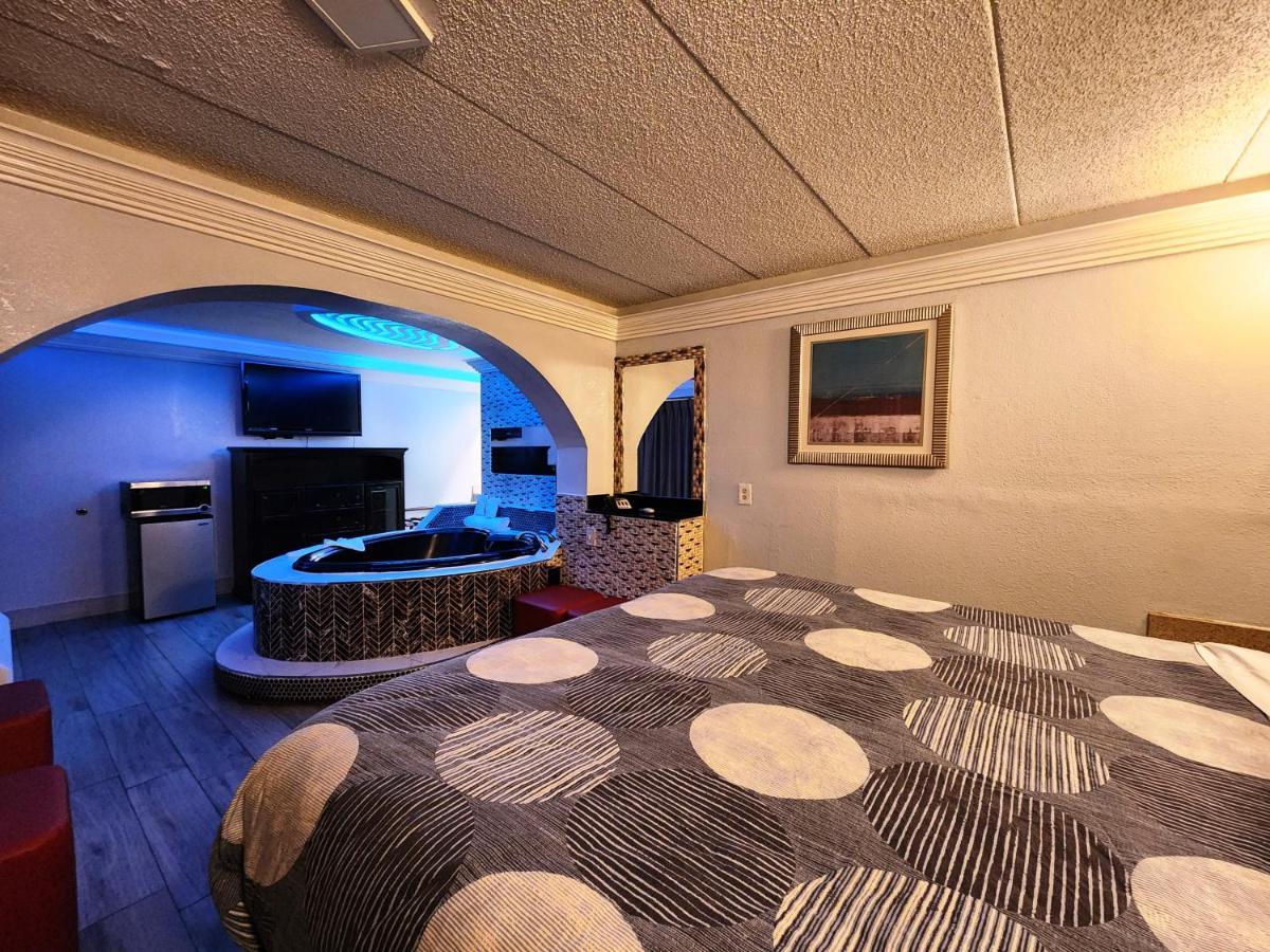 Americas Best Value Inn And Suites Little Rock Esterno foto