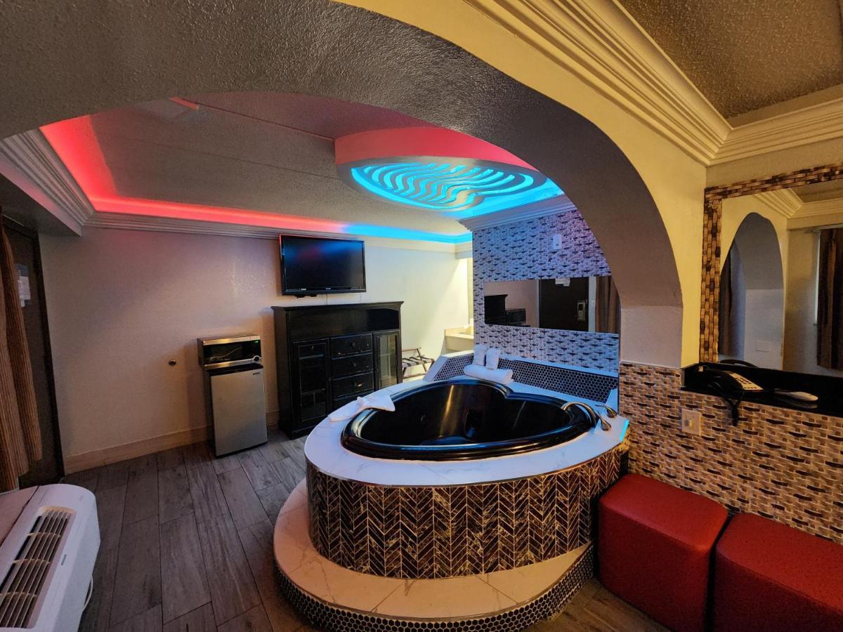 Americas Best Value Inn And Suites Little Rock Esterno foto