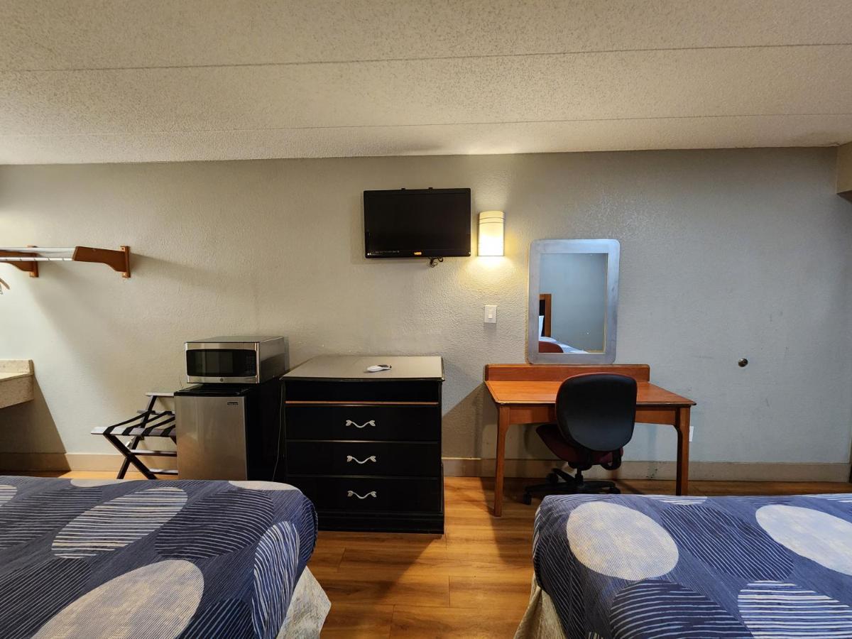 Americas Best Value Inn And Suites Little Rock Esterno foto