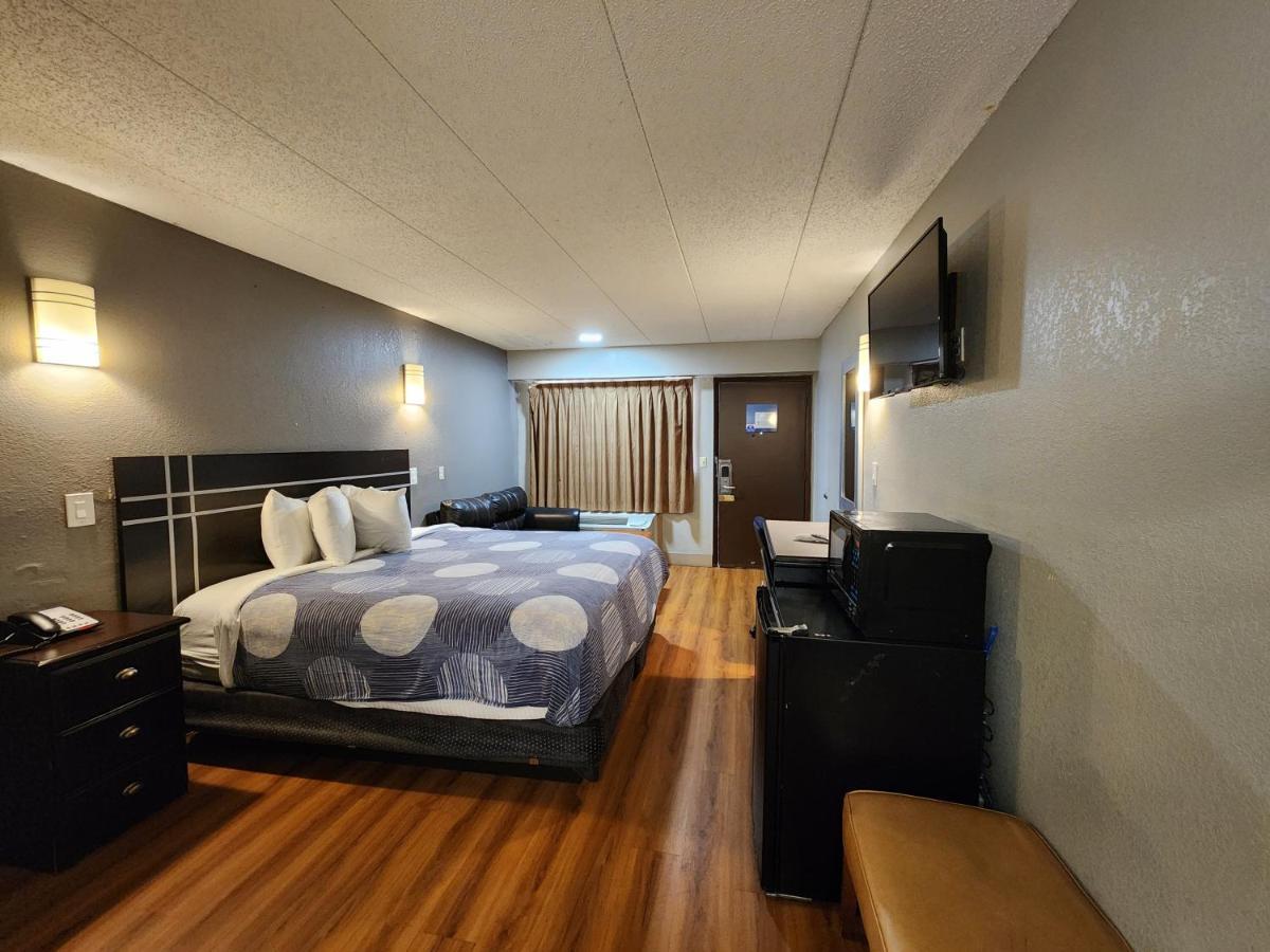Americas Best Value Inn And Suites Little Rock Esterno foto