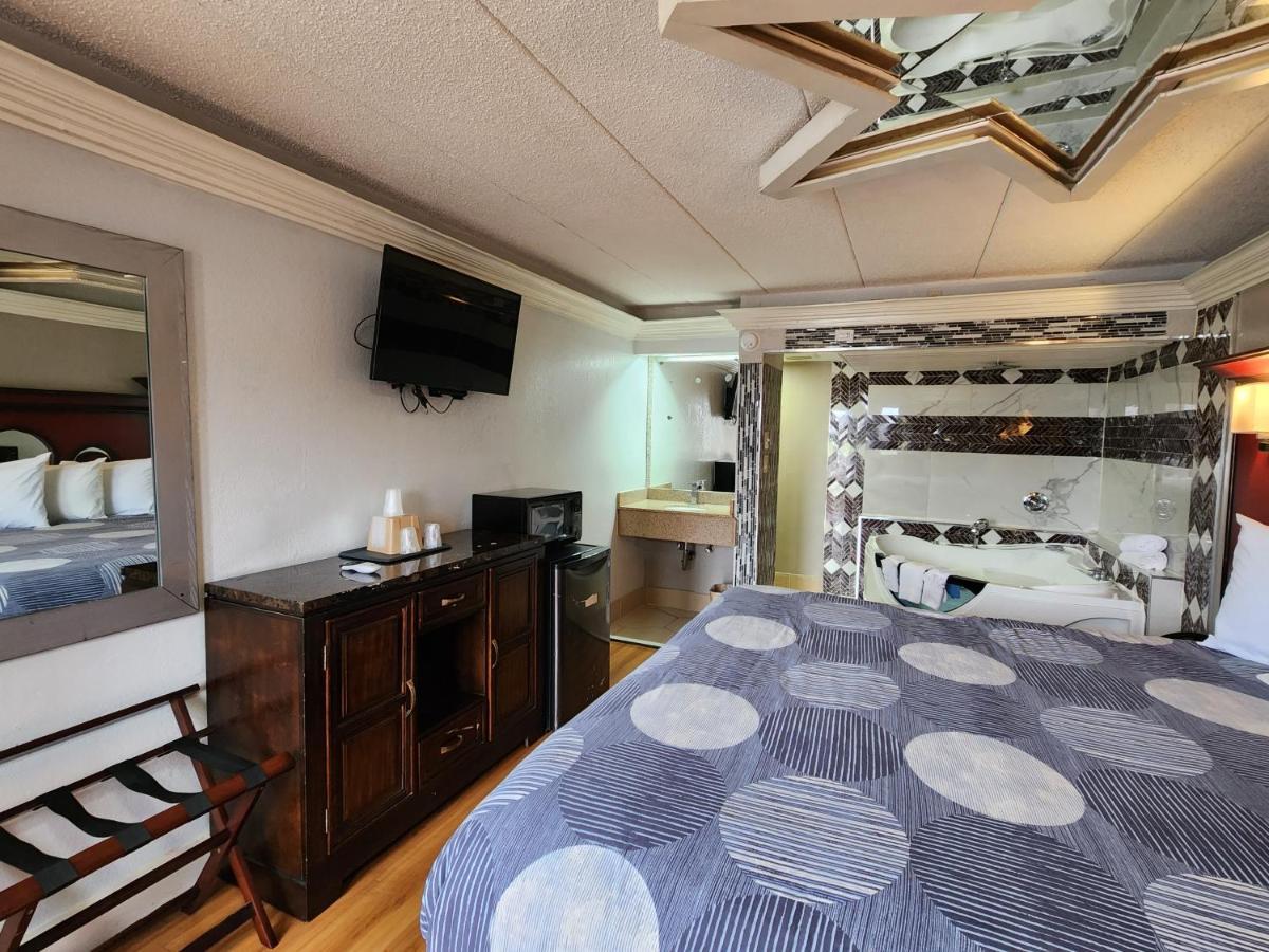Americas Best Value Inn And Suites Little Rock Esterno foto