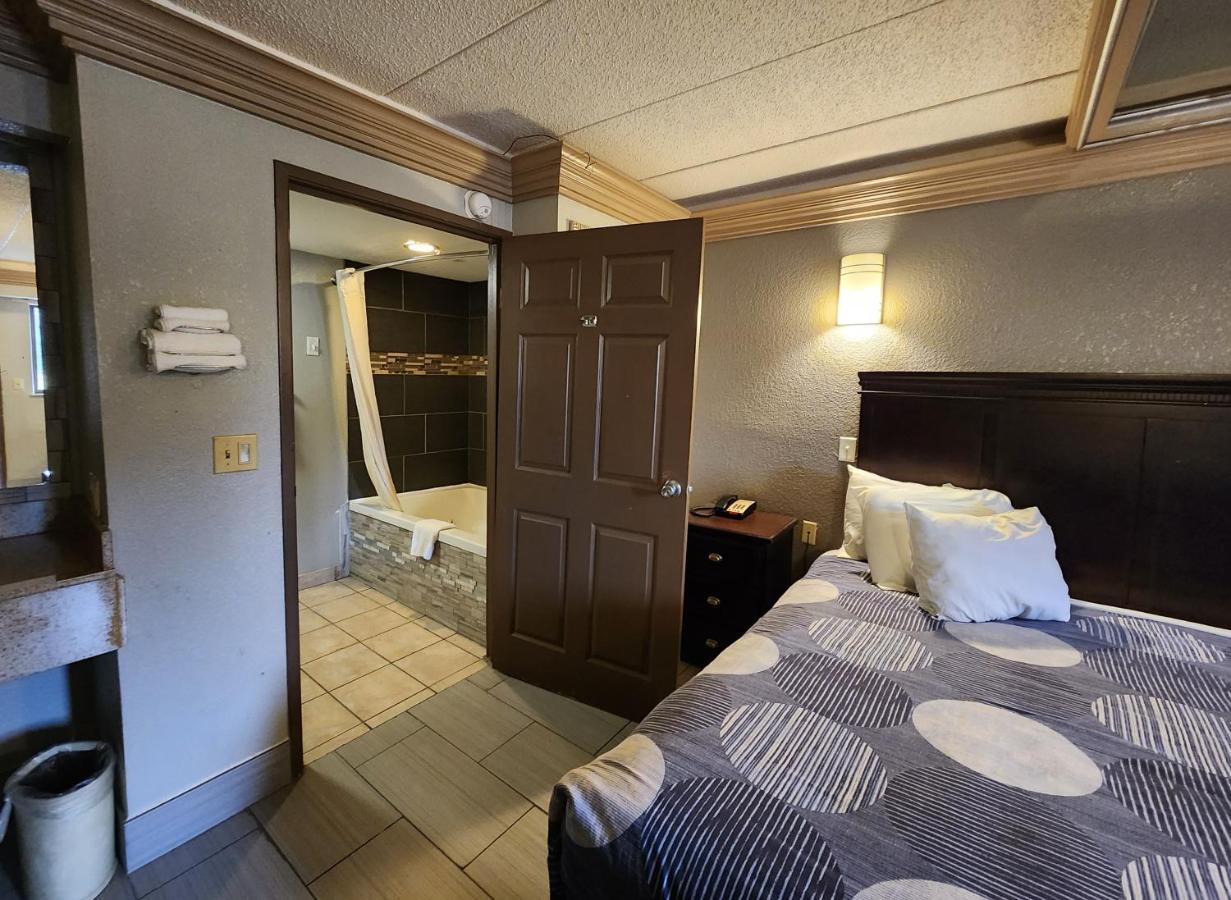 Americas Best Value Inn And Suites Little Rock Esterno foto