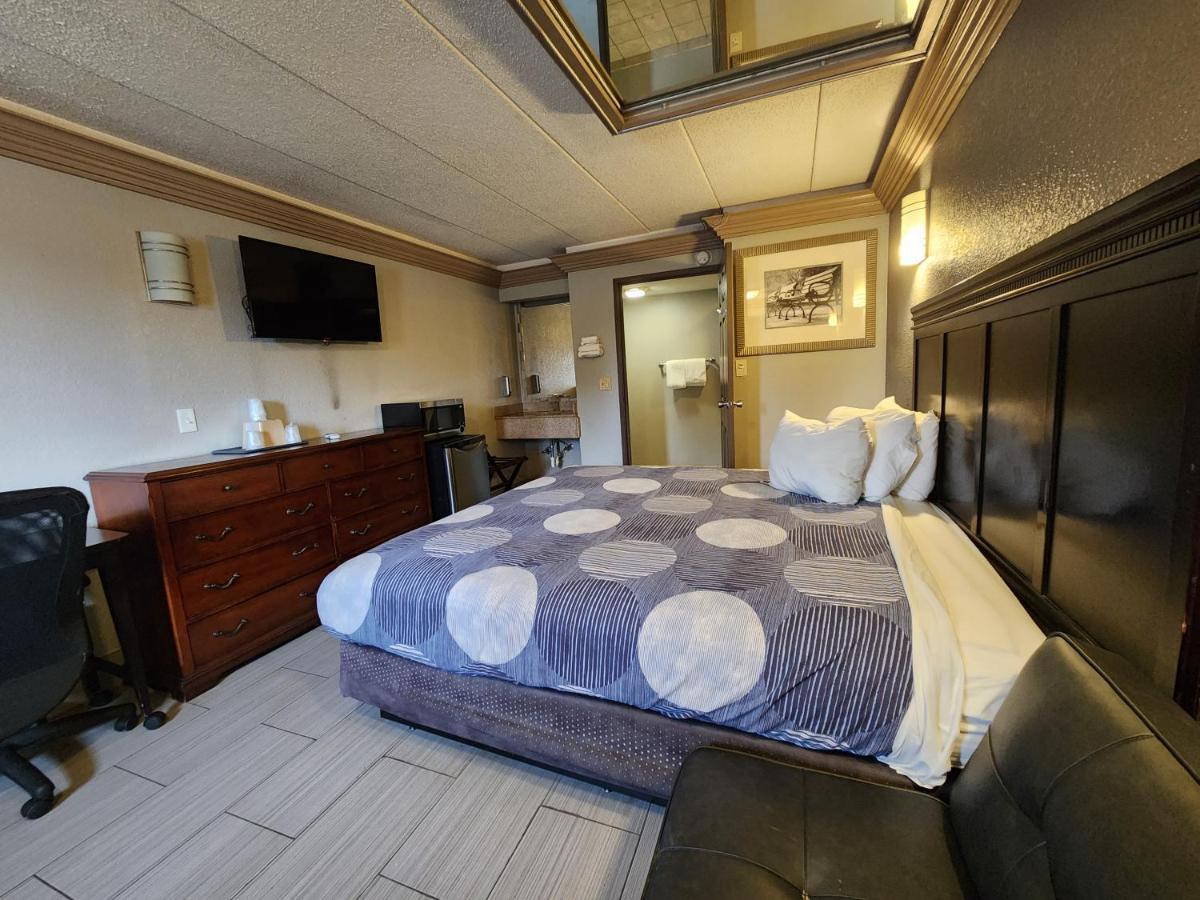 Americas Best Value Inn And Suites Little Rock Esterno foto