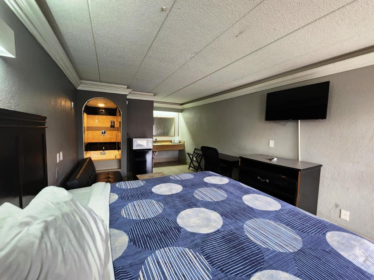 Americas Best Value Inn And Suites Little Rock Esterno foto