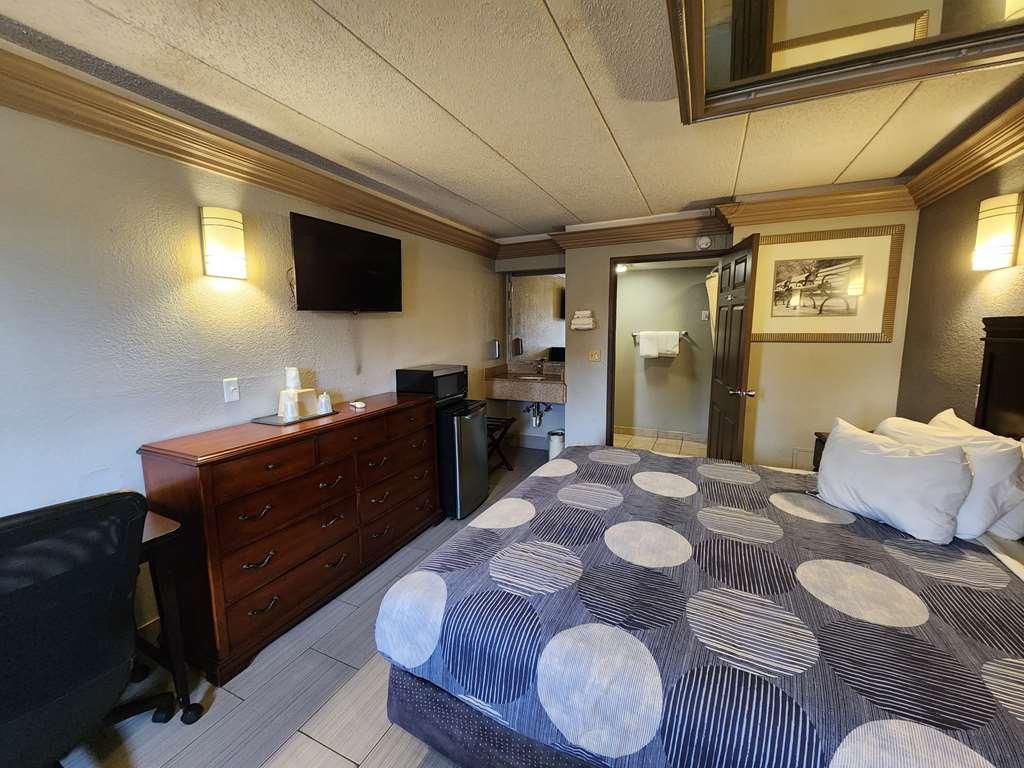 Americas Best Value Inn And Suites Little Rock Camera foto