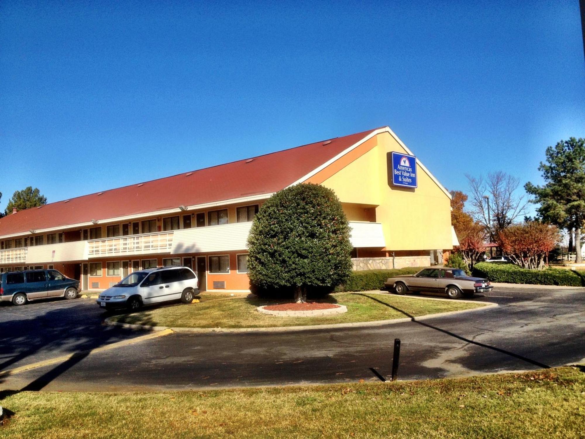 Americas Best Value Inn And Suites Little Rock Esterno foto