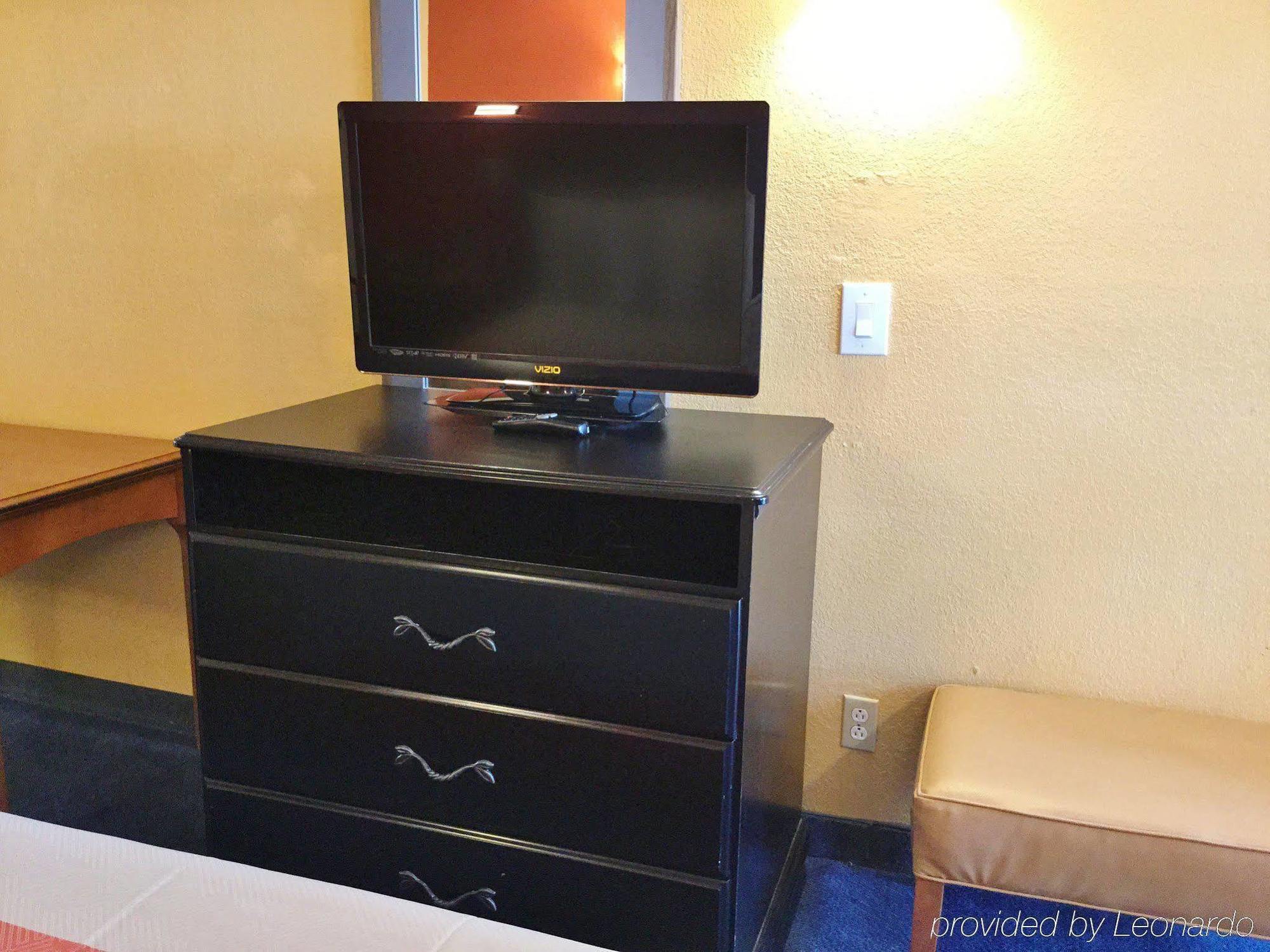 Americas Best Value Inn And Suites Little Rock Esterno foto