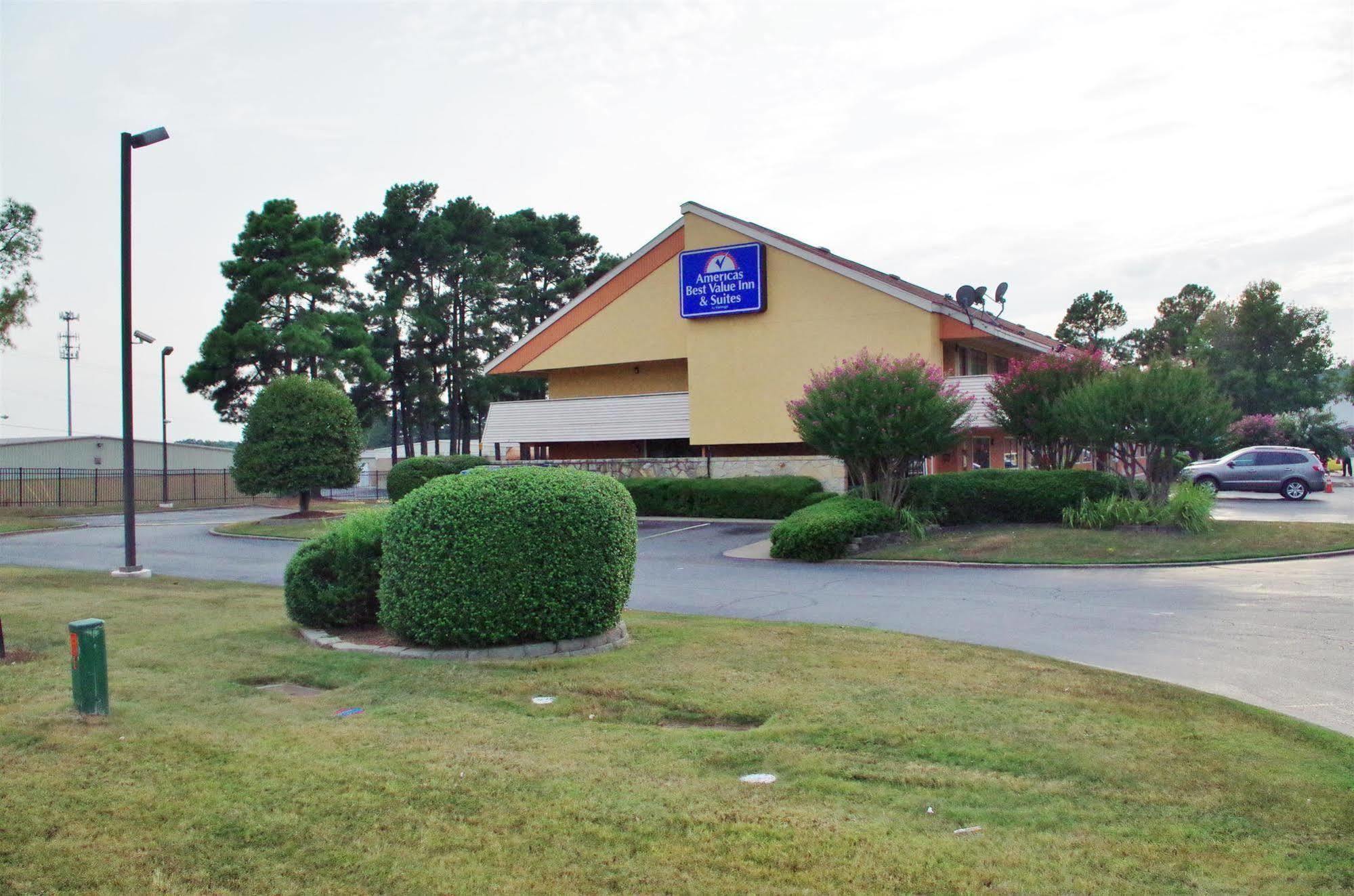 Americas Best Value Inn And Suites Little Rock Esterno foto