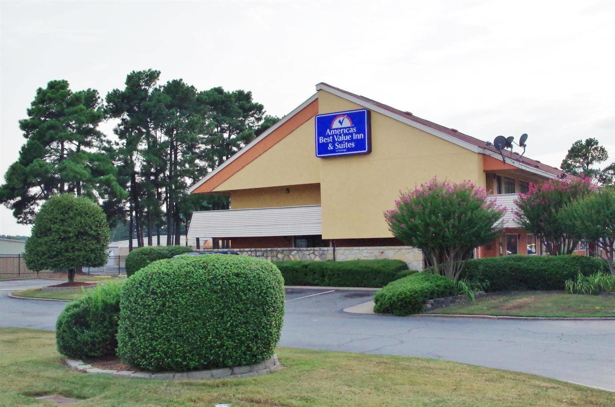 Americas Best Value Inn And Suites Little Rock Esterno foto